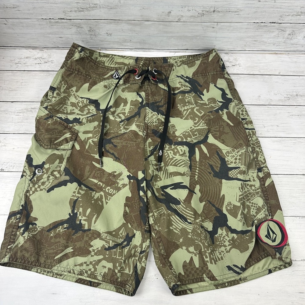 VOLCOM marguro BOARDSHORTS‎ camo green SWIM SUIT TRUNKS Mens 30